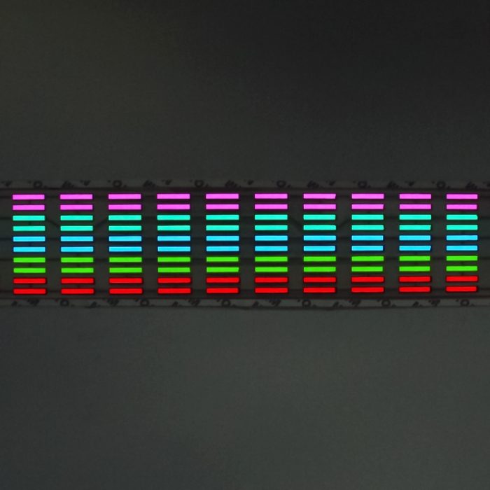 5 Farben Car Music Rhythm Lampe Autoaufkleber Equalizer mit Autoladegerät, Größe: 70cm x 16cm – Bild 10