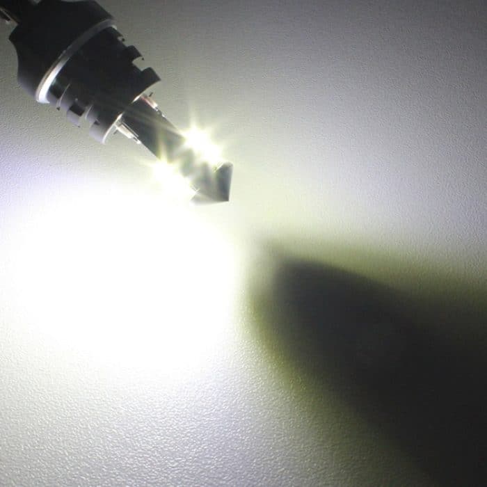 T25 3157 20W 800LM Weißlicht 4 CREE XT-E LED Auto-Bremslicht Lenkungslampe, DC 12-24V – Bild 7