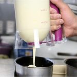 900ml Batter Dispenser Cupcake Messbecher – Bild 7