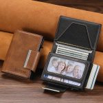 Suteni oil wax-patterned left and right buckle buttons automatically pop out the card box – Bild 2