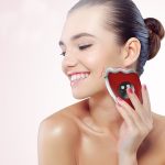 K-SKIN KD817 Gesichtskratzpad, Dredge Meridian, beruhigende Müdigkeit, Kratzplatte, elektrisches Massagegerät, beruhigender Stress, USB-Aufladung, Red, White