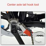 2 Stücke Drei-in-Ein-in-Ein-Fahrrad-integrierter unterer Wellen-Schwungrad-festes Schraubenschlüssel-Heckhaken-Werkzeug – Bild 8