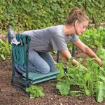Klappbarer Gartenhocker aus Edelstahl Gartenkniepolster mit Tasche – Bild 9