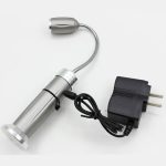 Multifunktional mit magnetischer Aufladung, drehbarem Zoom, Arbeitslicht, blendende Taschenlampe,, XPE Charging Section US Plug, XPE Dry Battery, T6 Charging Section US Plug – Bild 5