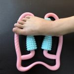 Manuelles Kunststoff-Lenkrad-Beinrollenmassagegerät, zufällige Farblieferung