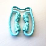 Manuelles Kunststoff-Lenkrad-Beinrollenmassagegerät, zufällige Farblieferung – Bild 2