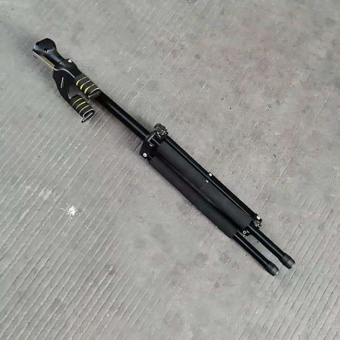 Gravity Self-Locking Folding Vertikaler Pipa Bass Universal Gitarrenständer – Bild 6