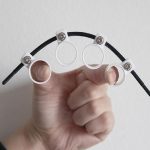 Vier-Finger-Finger-Expander für Gitarre, Ukulele, Klavier, zum Üben, Fingerabdeckung, Standard Edition, Standard Bold Edition, Children Edition – Bild 5