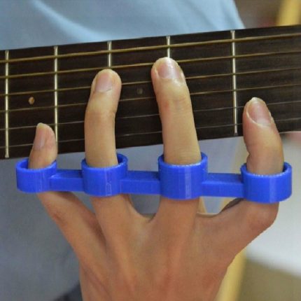 Gitarren-Finger-Erweiterungs-Finger-Kraftgerät, Klavierspann-Übungs-Fingerhülse, Small, Medium, Large