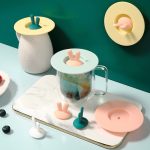 3 Stück lebensmittelechter Silikon-Becherdeckel in Hasenohren-Form, Verschlussdeckel, Cartoon-Becher, staubdicht, auslaufsicherer Deckel – Bild 4