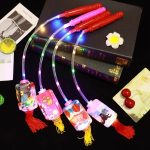 8 PCS tragbare Laterne Glowing Toy Spring Festival Kinder blinkende Laterne, zufällige Lieferung – Bild 4