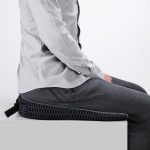 Verdicktes, atmungsaktives Autositzkissen aus Memory-Schaum, QFC047 Black, QFC047 Gray – Bild 6