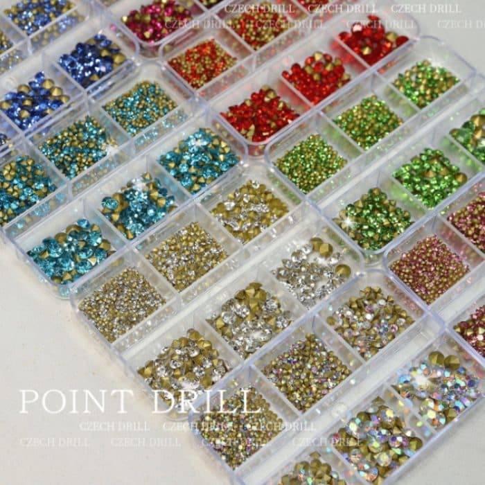 2 Sets Nail Art 6-Gitter-Diamant-Nagelschmuck mit spitzer Unterseite, 01 White Diamond, 02 AB, 03 Champagne, 04 Light Blue, 05 Purple Red, 06 Light Pink, 07 Light Green, 08 Lake Blue, 09 Red, 10 Colorful – Bild 3