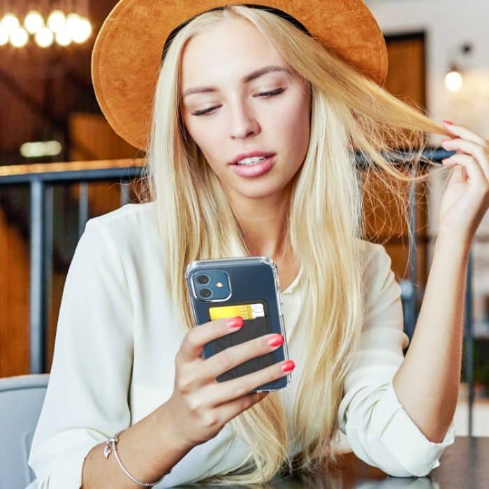 Für iPhone 12 / 13 / 14 Serie AhaStyle PT133-A Silikon-Magnetkartenhülle – Bild 8