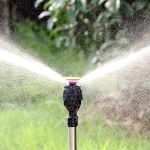 Stativ + Mag Sprinkler Automatischer rotierender Gartenbewässerungssprinkler – Bild 7