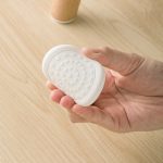 4 teile/satz Stille Und Verschleiß Beständig Stuhl Fuß Abdeckung Haushalt Hocker Anti-Slip Schutz Pads, 60mm Round white, 50mm Round Almond Color, 50mm Round Coffee Color, 50mm Square White, 60mm Square Almond Color, 60mm Square Coffee Color – Bild 3