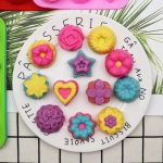 12 Grids Verschiedene Blume Gras Form Silikon Modell Küche Backen Kuchen Modell DIY Handgemachte Seife Form, Pink Light Model, Pink Heavy Model – Bild 4