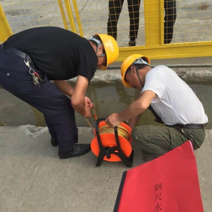 200 m Wasserstandsmessgerät mit Stahllineal – Bild 6