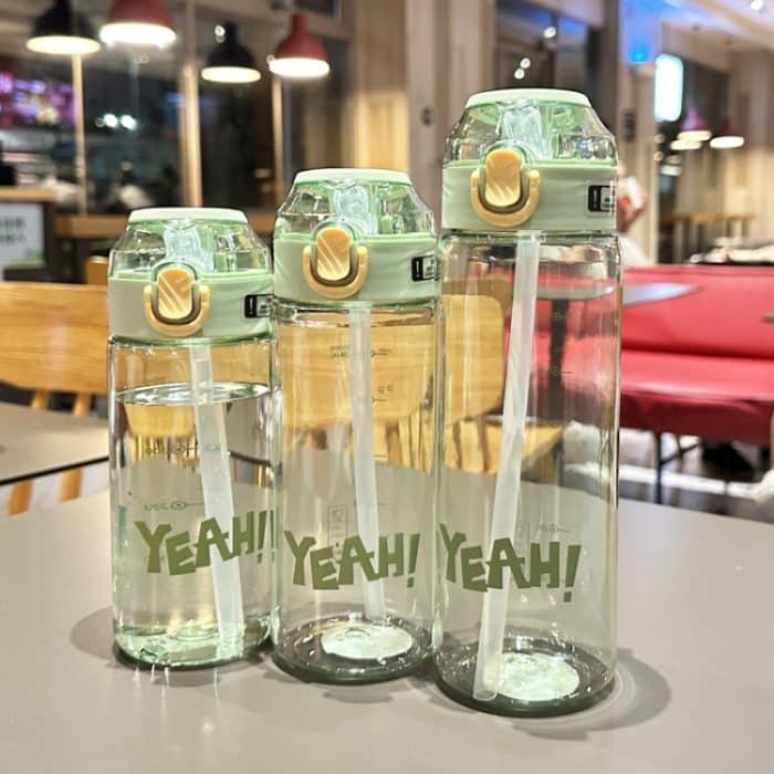 Tragbarer springender Strohhalm für Schüler, große Kapazität, sturzsichere Plastikbecher, 550ml Green, 550ml White, 550ml Purple, 650ml Green, 650ml White – Bild 3