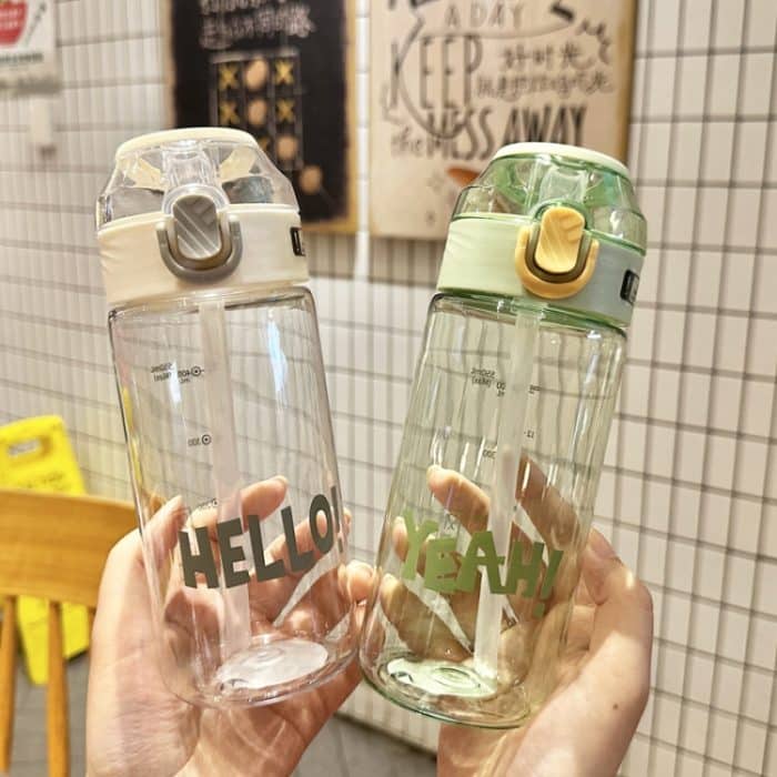 Tragbarer springender Strohhalm für Schüler, große Kapazität, sturzsichere Plastikbecher, 550ml Green, 550ml White, 550ml Purple, 650ml Green, 650ml White – Bild 6