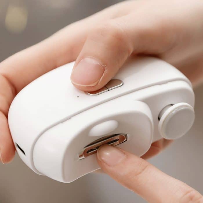 CH-705 2-in-1 Multifunktions-Nagelschleifer mit Licht Kinder-Einklemmschutz-Nagelknipser – Bild 11