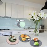 Runde Wärmedämmmatte aus lebensmittelechtem Silikon für die Küche, Verbrühungs- und Rutschschutz – Bild 7