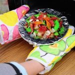 10 Stück Mikrowellen-Verbrühungsschutzhandschuhe, Haushaltsbackofen, hochtemperaturbeständige, isolierte Handschuhe, High Temperature Resistant Gloves – Bild 3