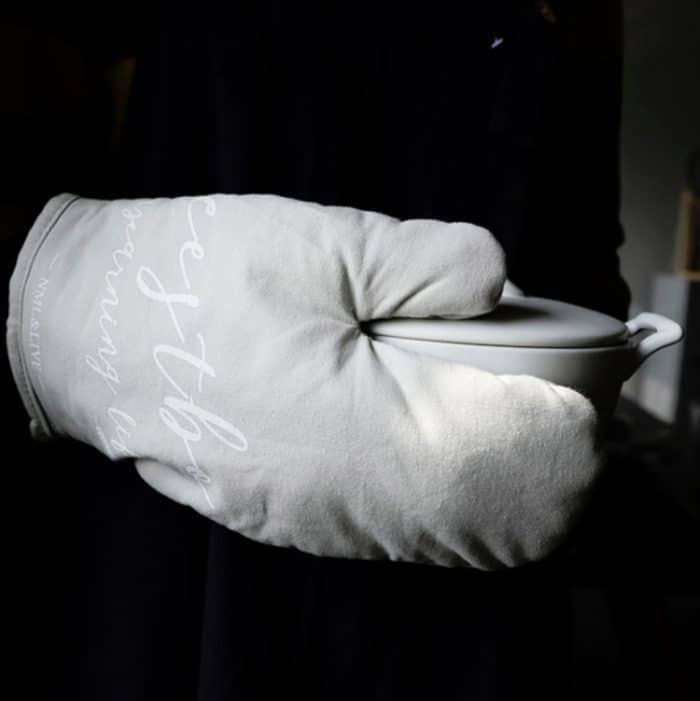 2 Stück Haushalts-Anti-Verbrühungs-Backhandschuhe für die Mikrowelle – Bild 2