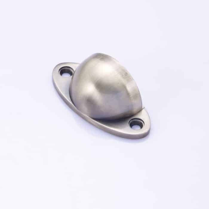 Unsichtbare Türschwelle aus Edelstahl mit Saugfunktion – Bild 4