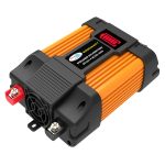 Little Wasp 12V auf 220V 6000W Auto-Wechselrichter mit LED-Anzeige und Dual-USB