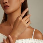 Damenring aus S925-Sterlingsilber mit Retro-Prägung und Blumenstruktur – Bild 7