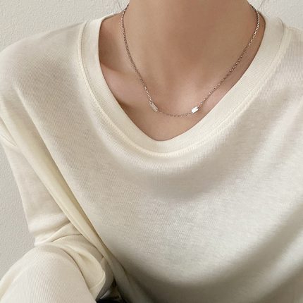 Vielseitige Alphabet-Halskette für Damen aus Titanstahl mit gedrehter Kette