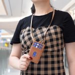 BFK15 Vertikale Ausweistasche mit Umhängeband – Bild 6