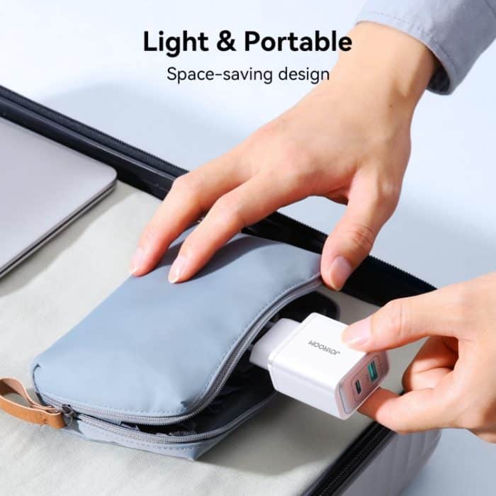 JOYROOM JR-TCF15 30W USB+USB-C / Typ-C Schnellladegerät – Bild 7