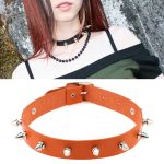 2 PCS Punk Style Fashion Street Dance Rock Leder Niet Halskette Kragen, zufällige Farblieferung