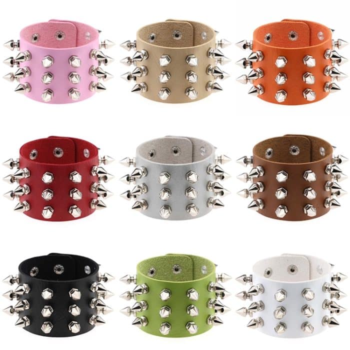 2 PCS europäische und amerikanische Punk-Mode Mode übertrieben konische Spitze 3 Reihen Nieten Lederarmband, zufällige Farblieferung – Bild 2
