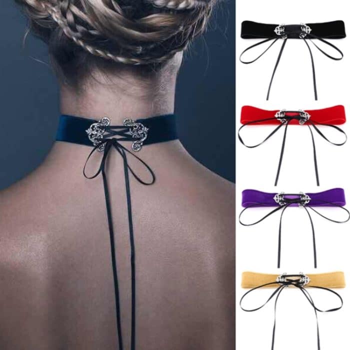2 PCS europäische und amerikanische Mode Street-Snap-Kragen Hohllegierung Samt Choker Halskette, zufällige Farblieferung – Bild 1