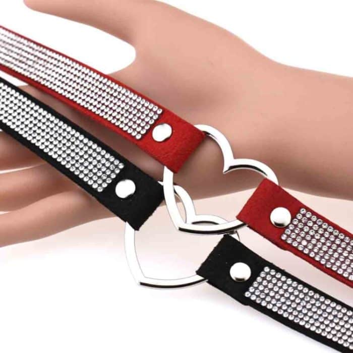 Japanische Harajuku Strass Herzform Punk Kragen Mode weibliche Halsband Halskette, zufällige Farblieferung – Bild 4