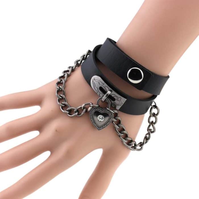 Europäisches und amerikanisches Harajuku-Punk-Herz-förmiges Schloss-Lederhalsband-Halsband, zufällige Farblieferung – Bild 3