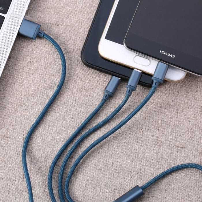 REMAX RC-131TH 1 m 2,8 A 3-in-1-USB-auf-8-Pin- und USB-C-/Typ-C- und Micro-USB-Ladekabel – Bild 4