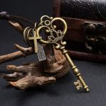 Mode Retro große Krone Schlüsselanhänger – Bild 6