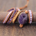 Handgefertigtes Boho-Armband mit natürlichem Amethyst für Damen – Bild 4