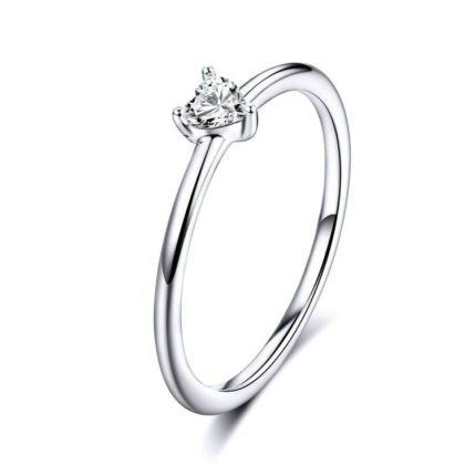 Ring aus S925-Sterlingsilber, platinierter, herzförmiger, klarer Ring