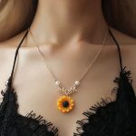Zarte Sonnenblumen-Anhänger-Halskette für Damen, kreative Imitationsperlen-Schmucksache-Halskette – Bild 6