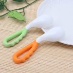 2 PCS Baby Gebogene Löffel Essen Löffel Baby Schnuller Fütterung Löffel Feste Lieferungen Gebogene Löffel Kinder Geschirr, Curved Spoon