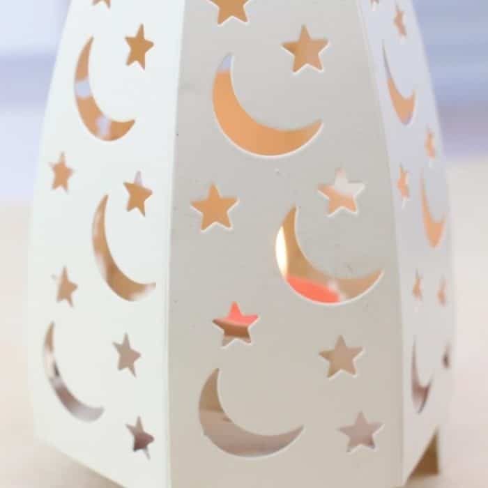 Nachtlicht aus Eisen, ländliche Retro-Windlicht-Kerzendekoration – Bild 3