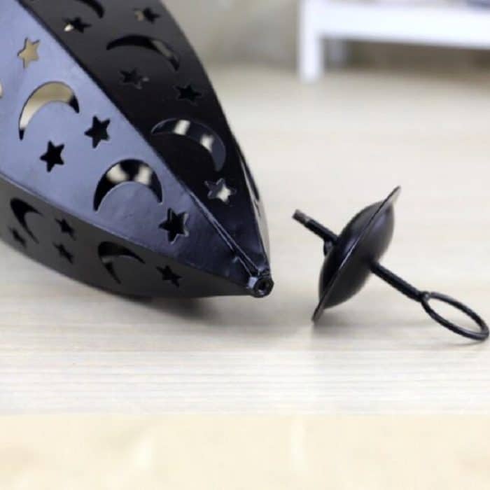 Nachtlicht aus Eisen, ländliche Retro-Windlicht-Kerzendekoration – Bild 7