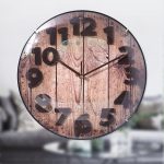 Einfache dreidimensionale digitale runde Wanduhr aus Holzmaserung im Retro-Stil – Bild 10