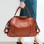 2P1006 Damen-Umhängetasche aus Leder mit einer Schulter, Royal Blue (S), Lake Blue  (S), Orange  (S), Beige  (S), Black (S), Brown  (S), Black (L), Lake Blue (L), Orange (L), Brown (L), Royal Blue (L) – Bild 7