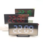 6507 Elektronische Uhr mit gebogenem Großbildschirm, LED-Spiegel, stummgeschalteter Wecker, White, Red, Green – Bild 2